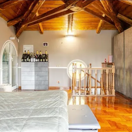 Frühstückspension Domus Veientana 4*