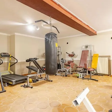 Prestigiosa Con Parco Palestra E Piscina Villa Rome