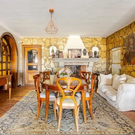 Bed & Breakfast Domus Veientana