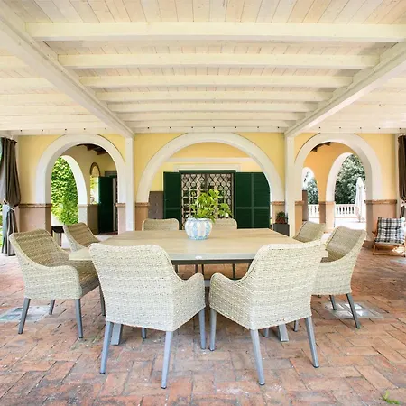 Villa Prestigiosa Con Parco Palestra E Piscina Rome