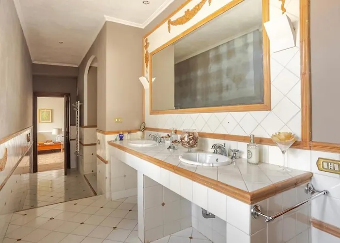 Domus Veientana Couette-café 4*